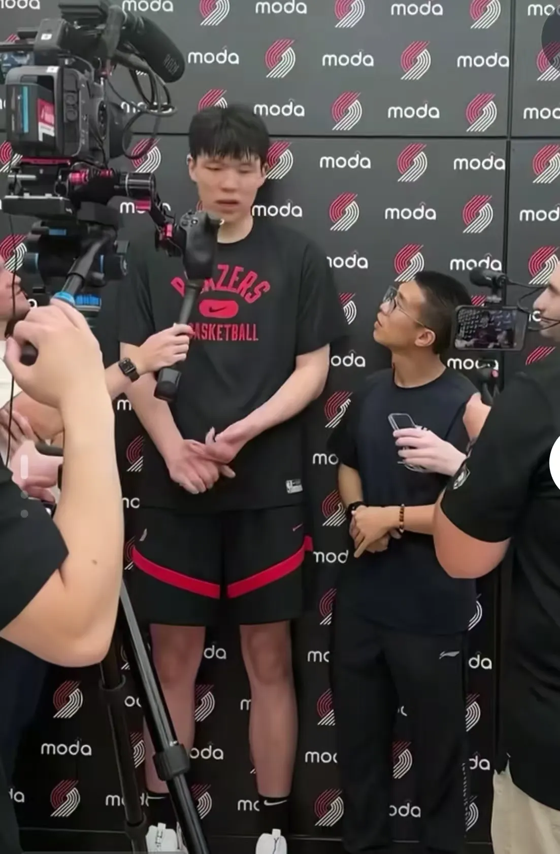 爱游戏中国-关于转会期NBA总决赛焦点战,深圳男篮伤情更新,信心回归,球队文化再被提及的信息